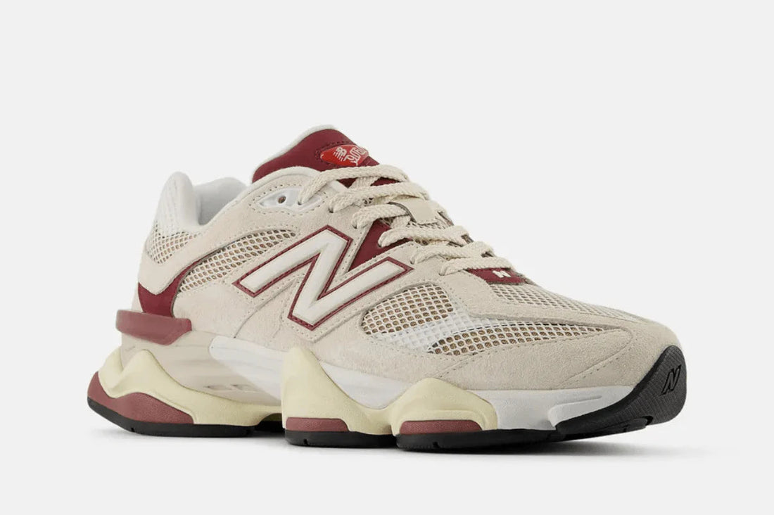 New Balance 9060 'Linen Burgundy' Bege